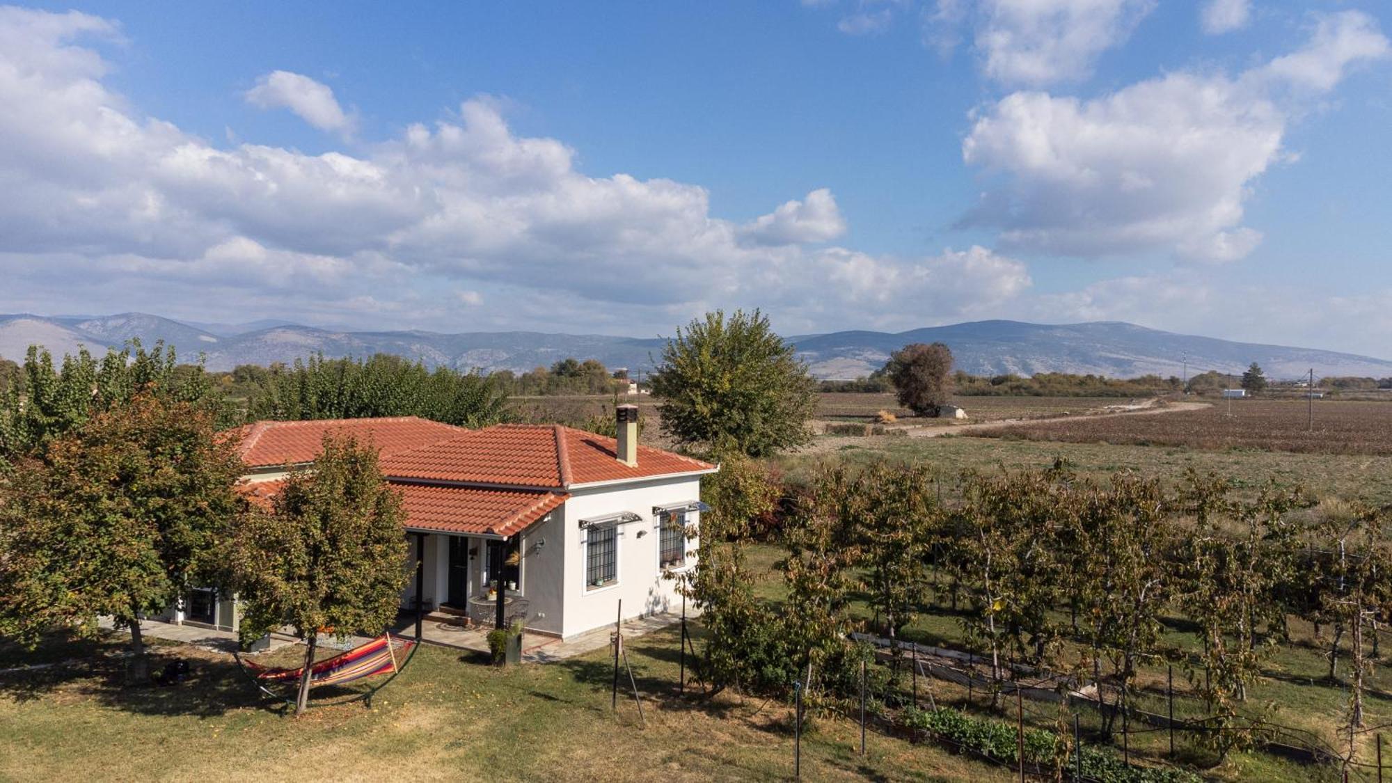 The Hobbit Hole Villa Trikala  Exterior photo